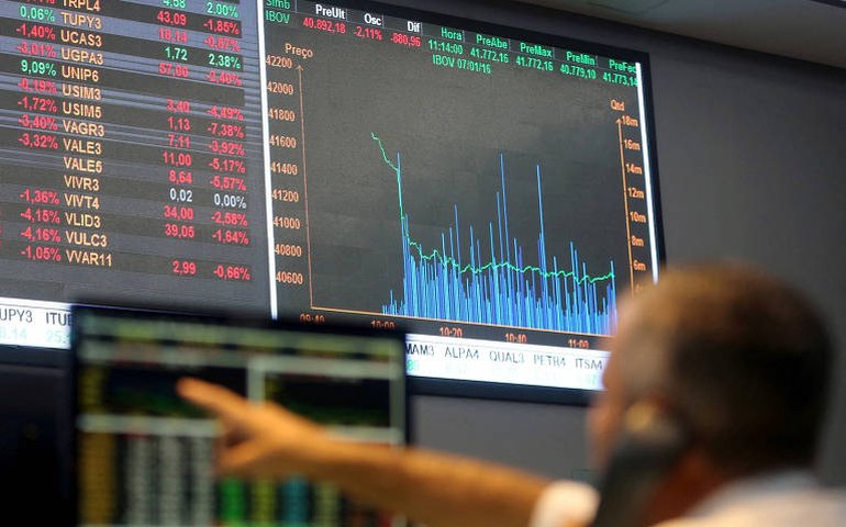 Mercado começa a prever que juros vão chegar a 12% no fim do ano