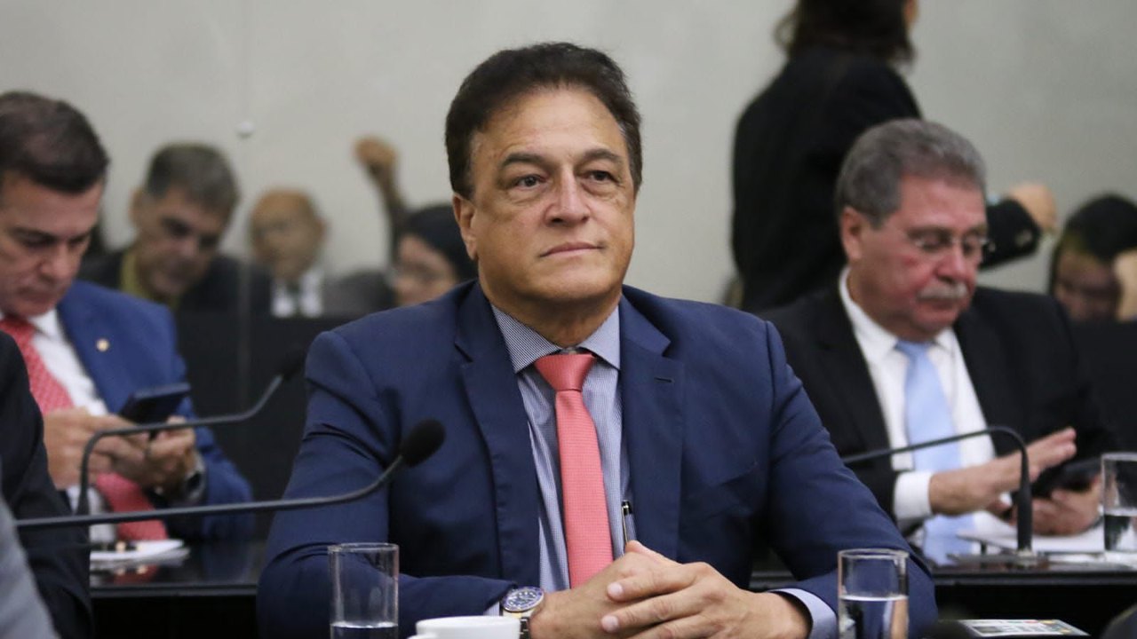 Deputado Galba Novaes relembra Lei que garante prioridade para mulheres vítimas de violência doméstica e familiar no IML