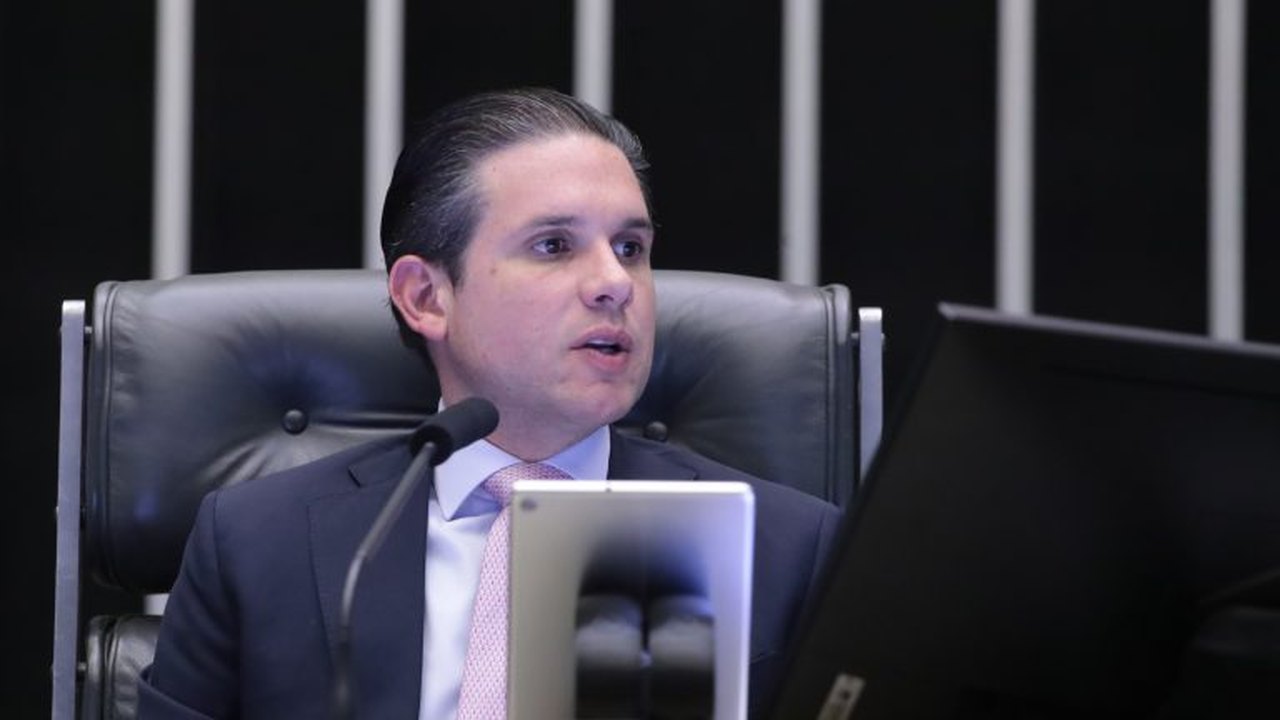 Após operação no Rio, Motta diz que plenário da Câmara vota PEC da Segurança ‘imediatamente depois de sair da comissão’