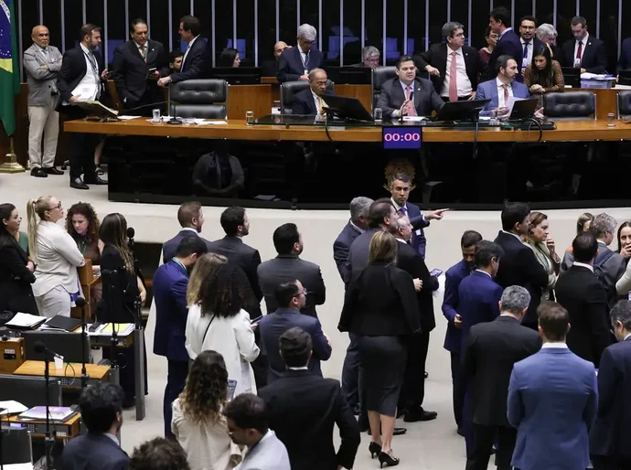 Congresso aprova LDO com superávit de R$ 34 bilhões em 2026