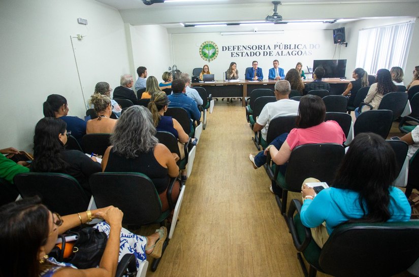 Defensoria realiza audiência pública para garantir acesso à Tarifa Social de Energia em Alagoas