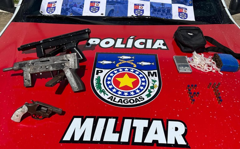 Polícia militar apreende duas submetralhadoras em ação de combate ao tráfico em Maceió