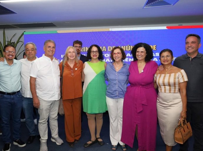 Cesmac participa do lançamento do Programa Mais Ciência na Escola em Alagoas