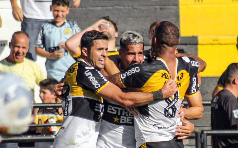 Com gol de Rodrigo no fim, Criciúma vence o Mirassol e entra no G-4 da Série B