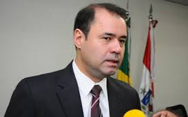 Governo assina ordem de serviço para implantar nova rodovia no Sertão