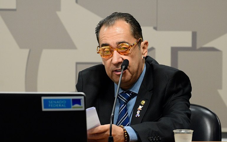 Avança criminalização de vazamento de dados sigilosos de menores de 18 anos