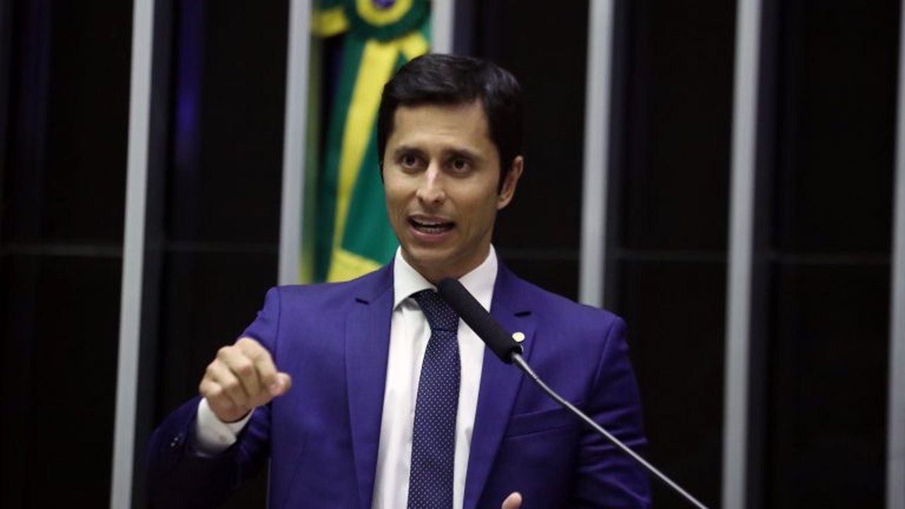 Projeto define direitos do consumidor para produto vencido ou com preços divergentes em mercados
