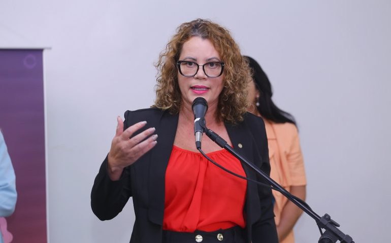 Exposição na Câmara comemora os 35 anos do domínio “.br”, utilizado em sites brasileiros