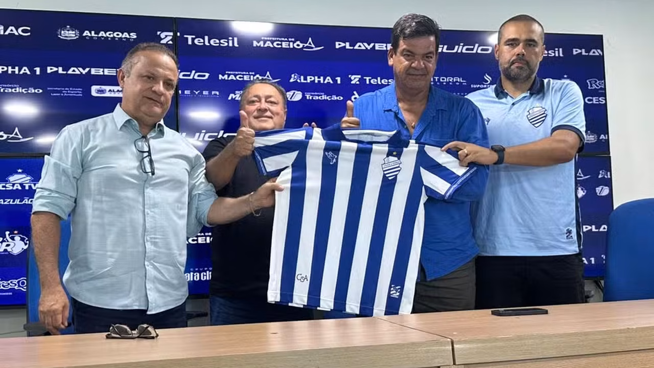 Moacir Júnior assume o CSA e traça meta de acesso na Série D