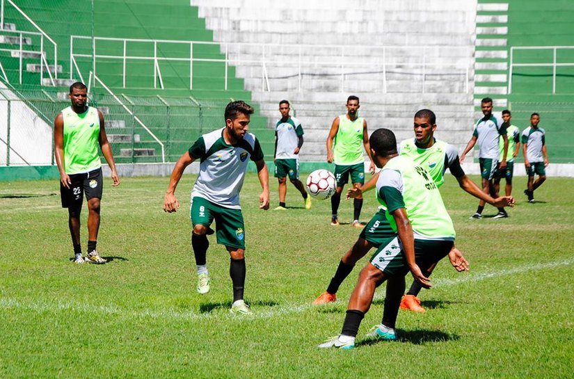 Coruripe fez apronto e está concentrado para enfrentar o Sergipe neste sábado