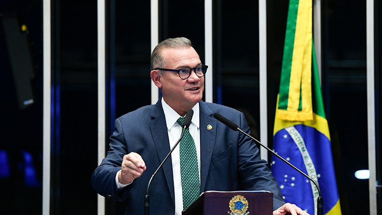 Debatedores apontam medidas para melhorar segurança nas escolas