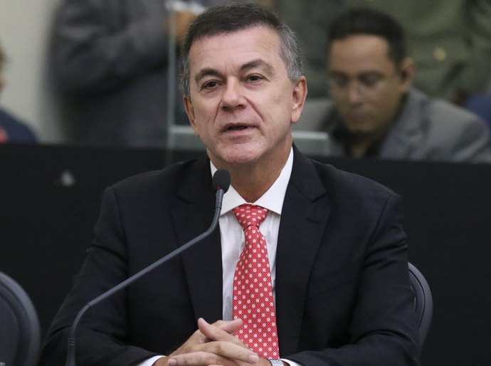 Projeto busca restituição simbólica de mandatos cassados entre os anos de 1948 e 1969