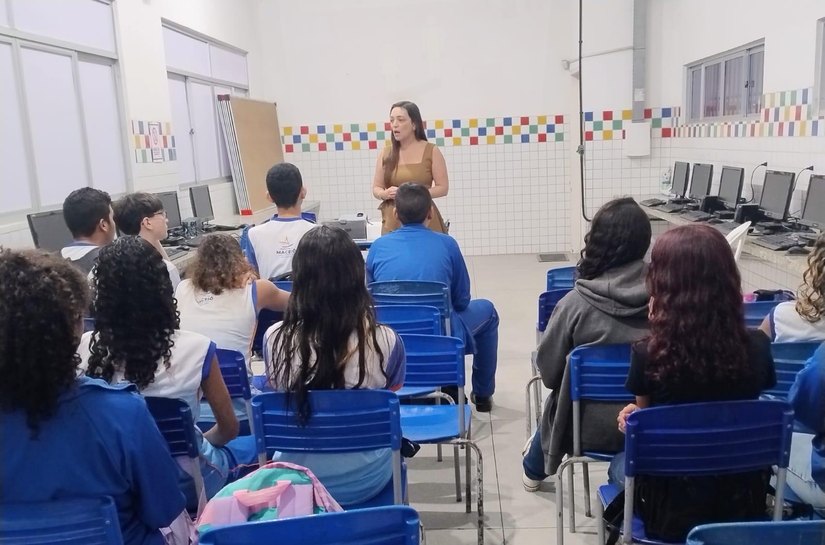 OAB-AL leva educação jurídica e cidadã às escolas municipais de Maceió