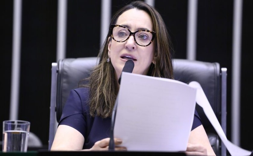 Projeto reduz de 100 para 10 anos o sigilo de informações pessoais na administração pública
