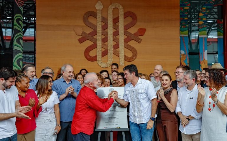 Lei transfere simbolicamente a capital do Brasil para Belém durante a COP30