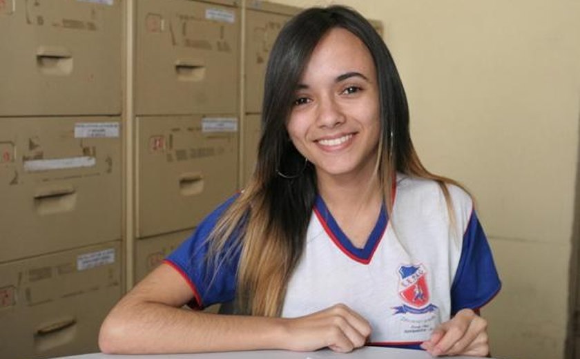 Estudante de AL representará parlamento juvenil no Mercosul