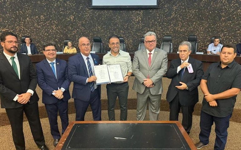 Prefeitura de Major Izidoro e TJ assinam termo de cooperação para regularizar imóveis