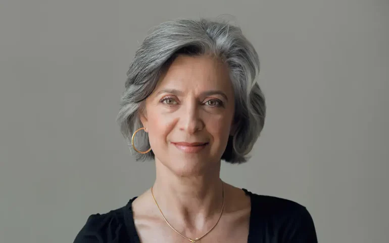 Pesquisadora brasileira recebe Prêmio Internacional de História