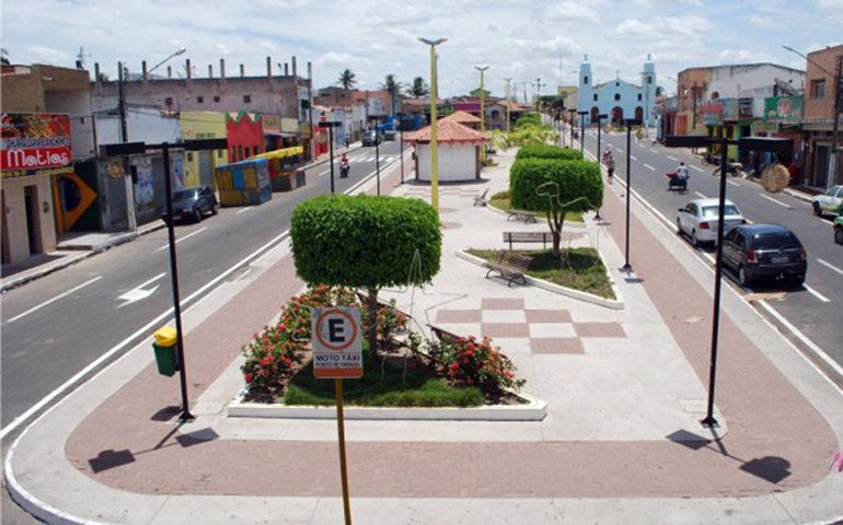 Girau do Ponciano: Defensoria pede correção salarial para servidores municipais