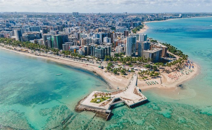 Alagoas avança: economia cresce 272% em 30 anos e ganha destaque no cenário nacional.