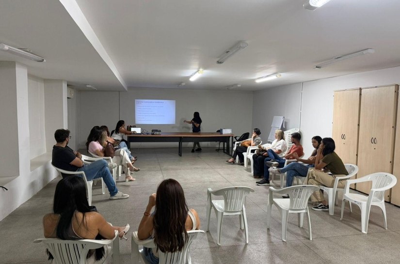 Secretaria de Saúde de Maceió capacita profissionais da rede municipal sobre o Implanon