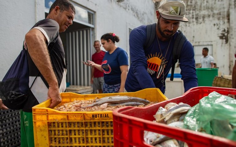 Centro Pesqueiro do Jaraguá está abastecido para o feriadão em Maceió