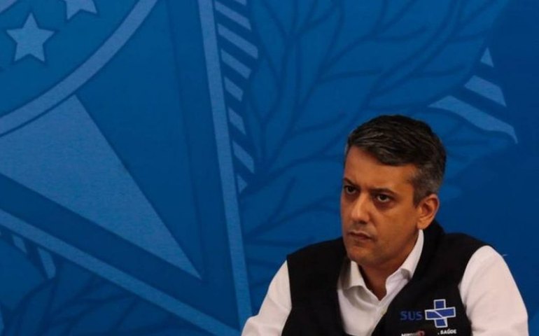 Governo cancela indicação de Roberto Dias para Anvisa após denúncia