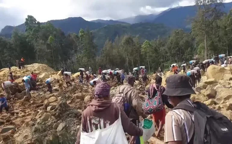 ONU considera 'pouco provável' encontrar sobreviventes após enorme deslizamento de terra em Papua-Nova Guiné