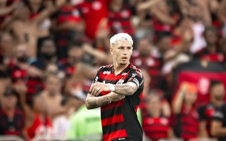 Fla terá volta de cinco jogadores da seleção e atletas serão avaliados pelo departamento médico