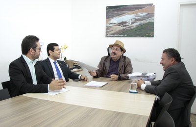 Prefeitura de Rio Largo e MPE firmam parceria para melhorar desempenho do órgão no município	