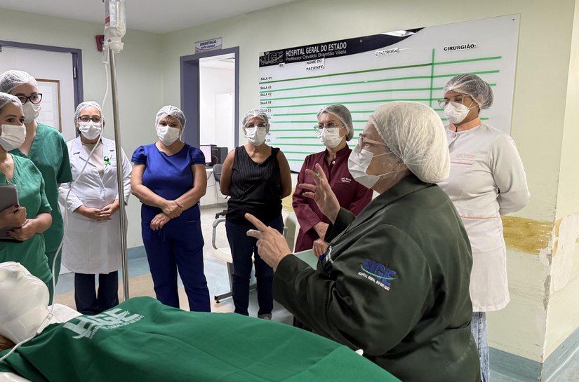HGE destaca cultura de segurança do paciente com simulação no centro cirúrgico