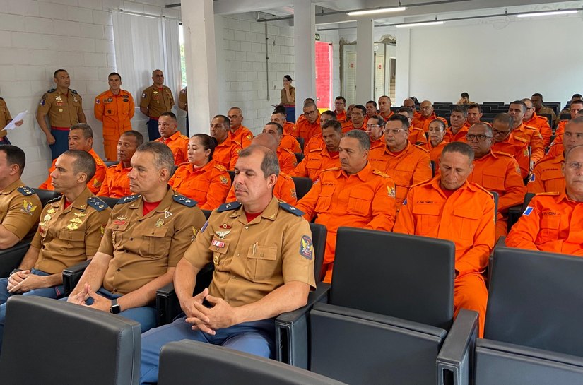 Corpo de Bombeiros promove aula inaugural do Curso de Habilitação de Oficiais Especialistas
