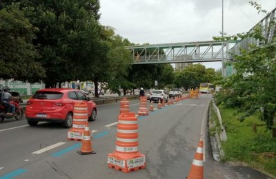 Avenida Durval de Góes Monteiro é parcialmente interditada até sexta-feira (6)