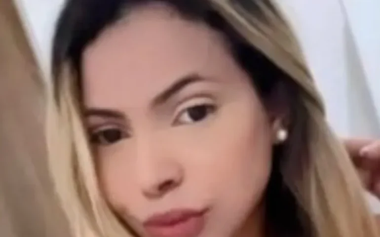 Jovem de 20 anos é assassinada com 60 facadas pelo ex-namorado em Caruaru