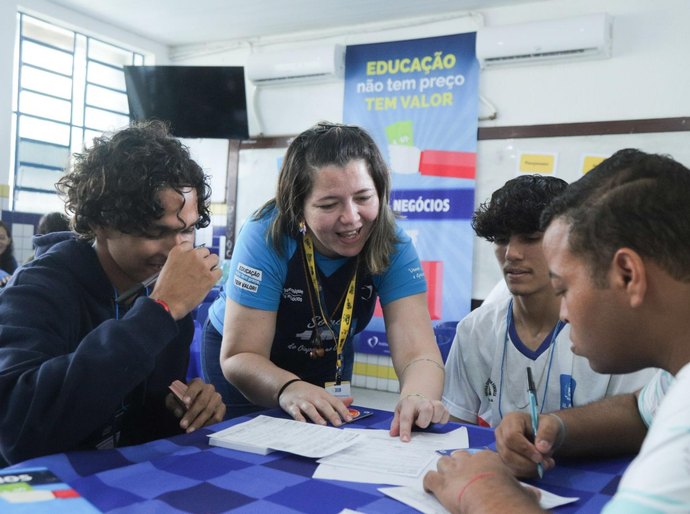 Seduc amplia formação docente com parceria inédita com o Instituto Brasil Solidário
