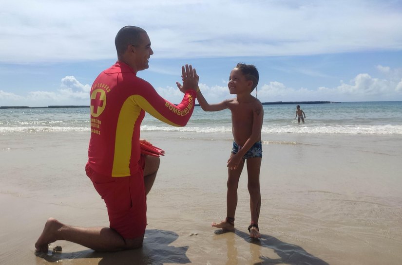 Batalhão de Salvamento Aquático realizou mais de 234 mil ações preventivas e atendimentos em 2025