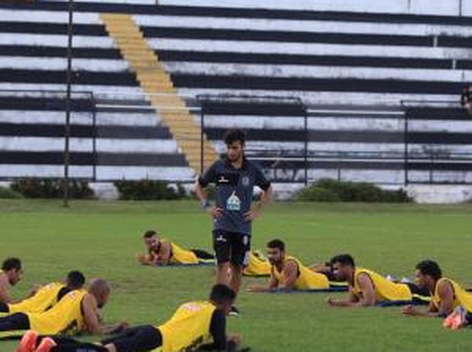 Elenco alvinegro se reapresenta nesta segunda-feira (3), no Fumeirão