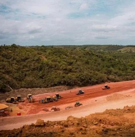 Paulo Dantas visita obras de implantação de vias duplas da AL-101 norte