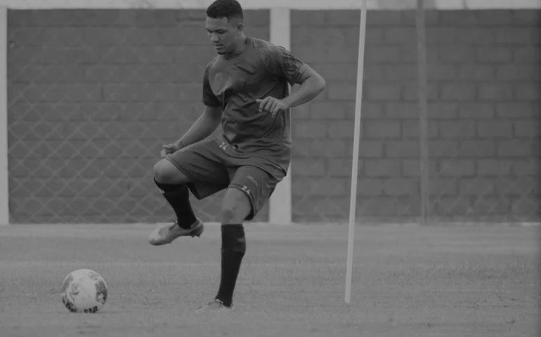 REFORÇO | Diretoria alvinegra anuncia a contratação do atacante Darlisson Mateus