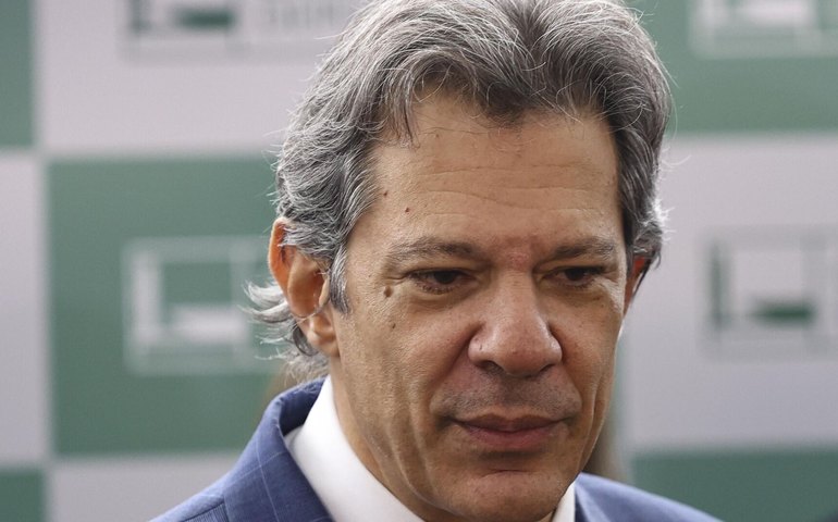 'Molecagem': audiência com Haddad na Câmara termina em acusações e bate-boca com Jordy e Nikolas (VÍDEO)