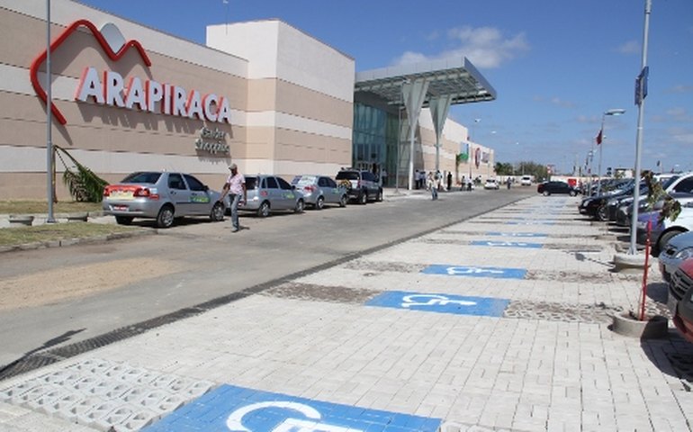 Shopping de Arapiraca completa um ano dinamizando o comércio