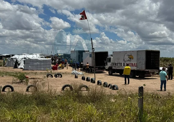Reintegração de posse desocupa área do MST na zona rural de Arapiraca; 75 famílias foram retiradas