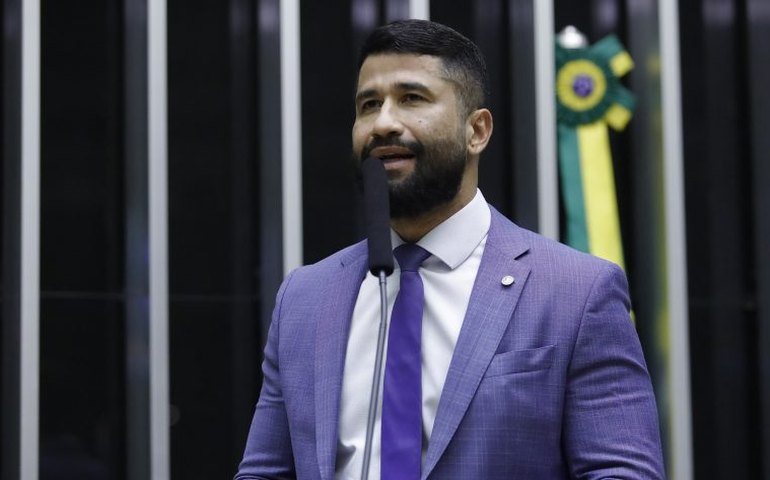 Comissão aprova critérios para buscas e abordagens policiais