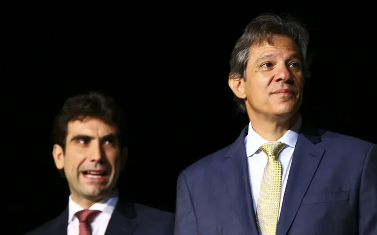 Galípolo agradece Haddad por apoio à autonomia do BC e alerta sobre restrição de pessoal