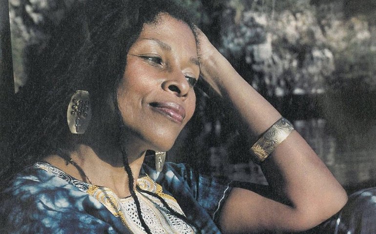 Assata Shakur morre em Cuba aos 78 anos