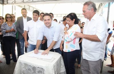 Renan Filho assina abertura de licitação para construção do hospital de Porto Calvo