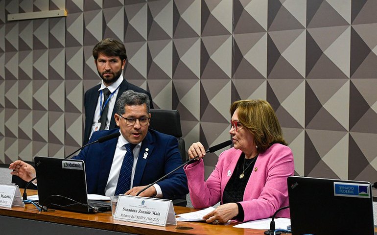 MP do Mais Médicos deve ser votada na quarta-feira por comissão mista