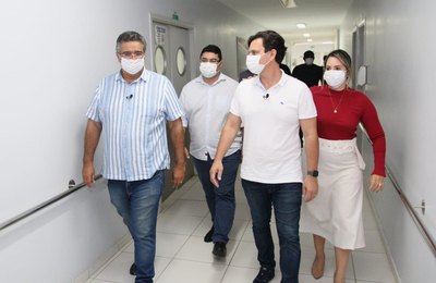 Prefeitura de Coruripe e Sesau firmam compromisso para o fortalecimento da rede de emergência