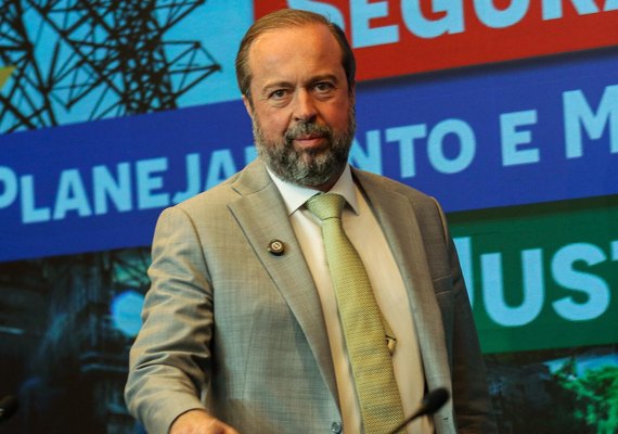 Itamaraty rebate Ministério de Minas e Energia e quer adiar entrada do Brasil na OPEP+