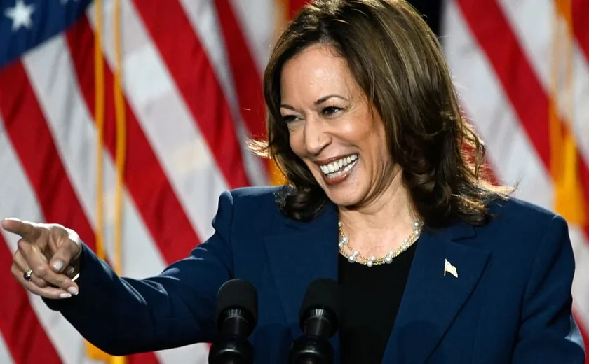 Kamala Harris lidera em pesquisa da ABC, mas empata com Trump em sondagem da NBC